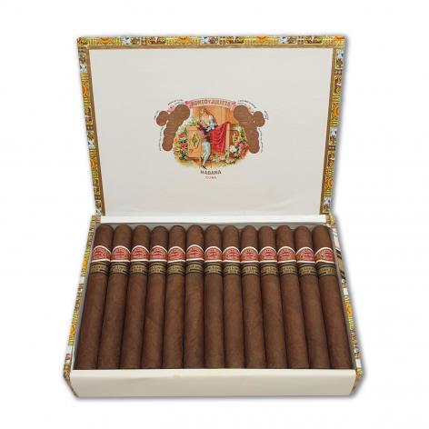 Lot 210 - Romeo y Julieta Tacos 