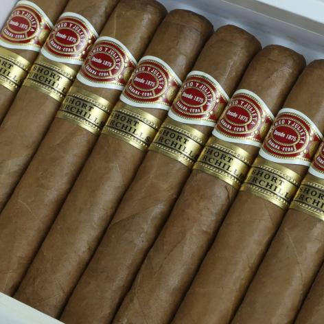 Lot 214 - Romeo y Julieta Short Churchills