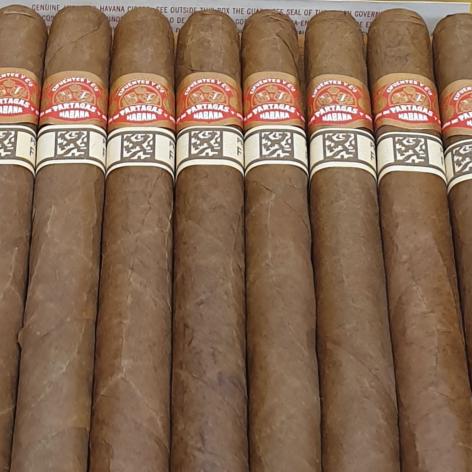 Lot 21 - Partagas Coronas 