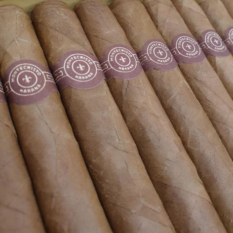 Lot 21 - Montecristo No. 3