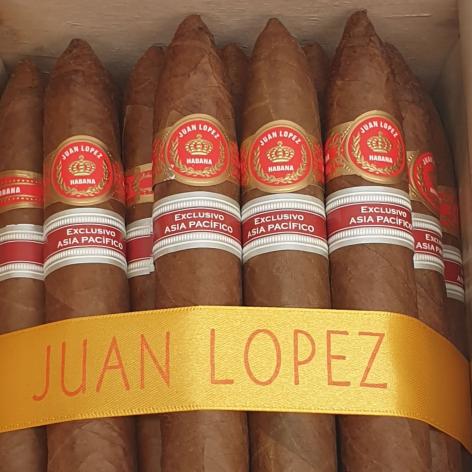 Lot 230 - Juan Lopez Seleccion No 4 