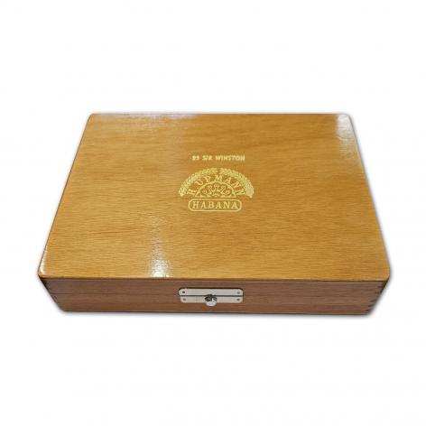 Lot 231 - H.Upmann Sir Winston