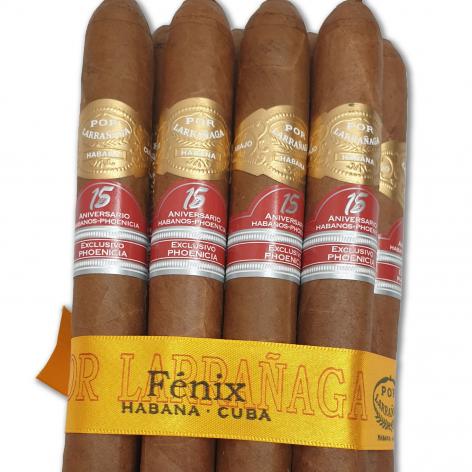 Lot 236 - Por Larranaga Fenix 