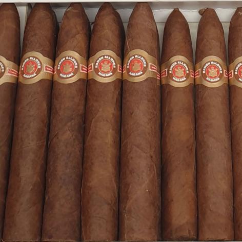 Lot 24 - Ramon Allones Belicosos Finos 