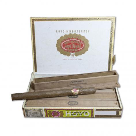 Lot 255 - Hoyo De Monterrey Particulares