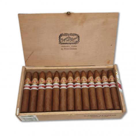 Lot 261 - Ramon Allones Petit Unicos 