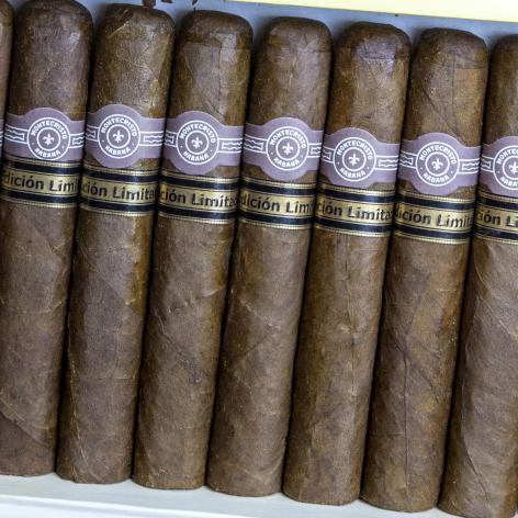 Lot 264 - Montecristo Robustos