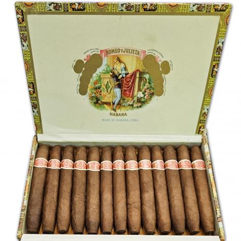 Lot 264 - Romeo y Julieta Celestiales Finos