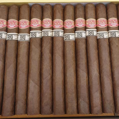 Lot 26 - Partagas Churchills de Luxe