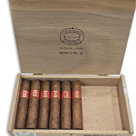 Lot 271 - Partagas Serie D No. 5 