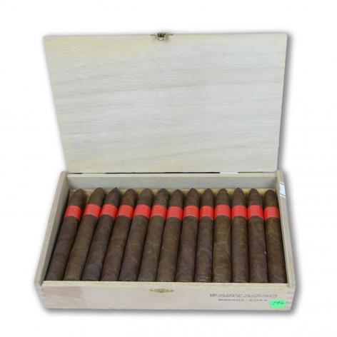 Lot 276 - Partagas Serie P No. 2