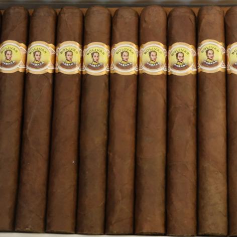 Lot 285 - Bolivar Coronas extra