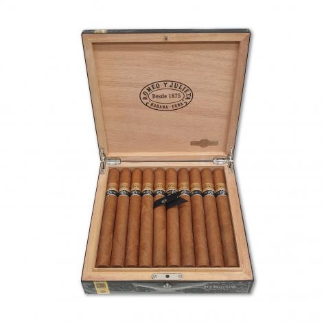 Lot 289 - Romeo y Julieta Churchills Reserva