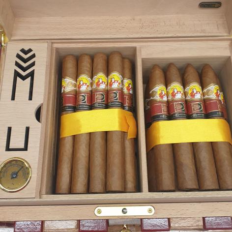 Lot 290 - La Gloria Cubana La Casa del Habano 25th Aniversario