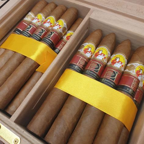 Lot 290 - La Gloria Cubana La Casa del Habano 25th Aniversario