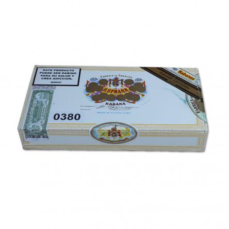 Lot 298 - H. Upmann Robustos