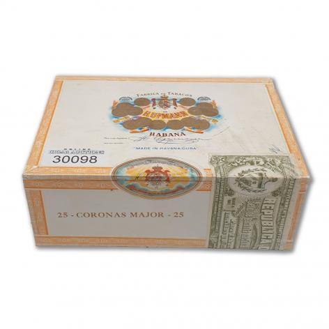 Lot 302 - H. Upmann Coronas Major 