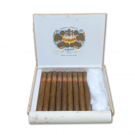 Lot 304 - H. Upmann Majestics