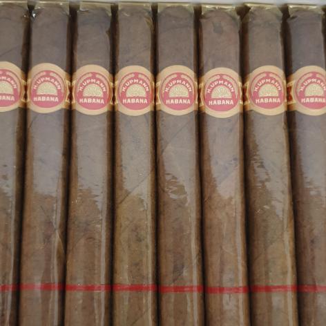 Lot 305 - H. Upmann Especiales