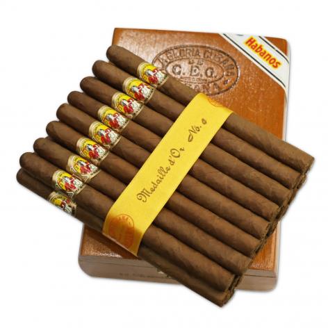 Lot 311 - La Gloria Cubana Medaille d&#39;Oro No.4