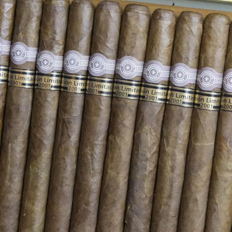 Lot 313 - Montecristo Double Coronas