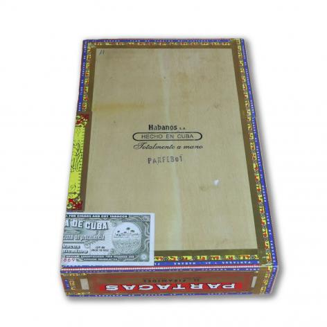 Lot 322 - Partagas Piramides