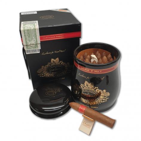 Lot 324 - Partagas Serie P No.1