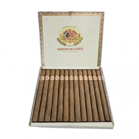 Lot 329 - Ramon Allones Gigantes 