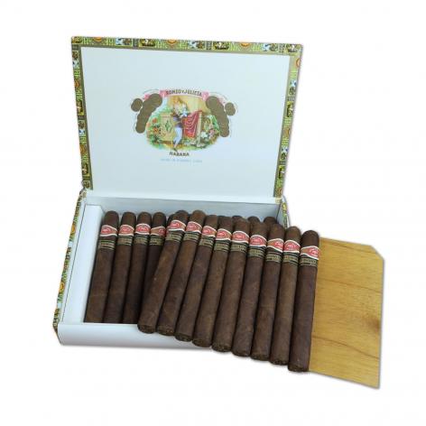 Lot 330 - Romeo y Julieta Hermosos No.1