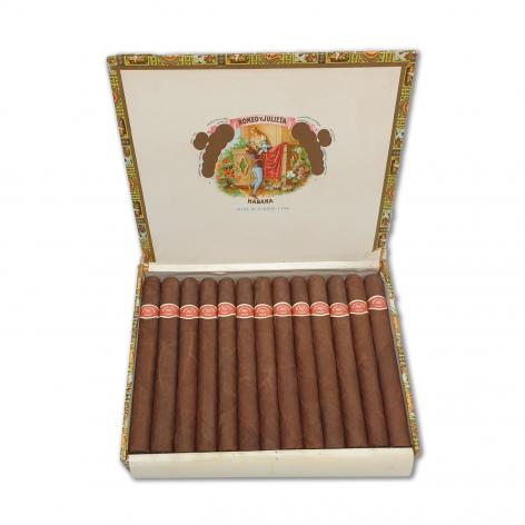 Lot 334 - Romeo y Julieta Prince of Wales 