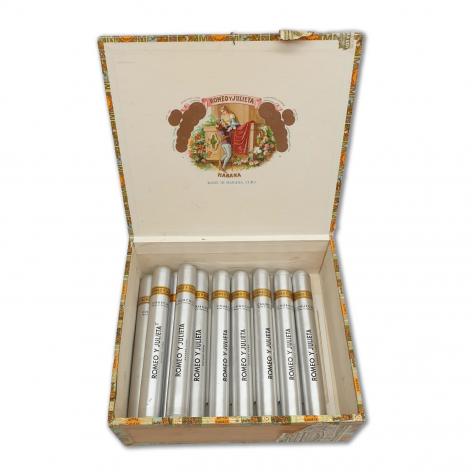 Lot 336 - Romeo y Julieta Churchills 