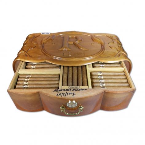 Lot 345 - Vegas Robaina 5th Anniversario Humidor