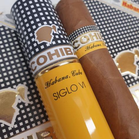 Lot 347 - Cohiba Siglo VI