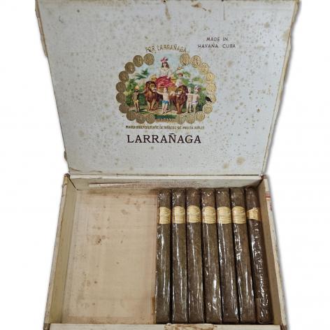 Lot 349 - Por Larranaga Exquisitos