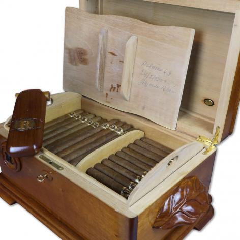 Lot 350 - Vegas Robaina 83rd Anniversary humidor