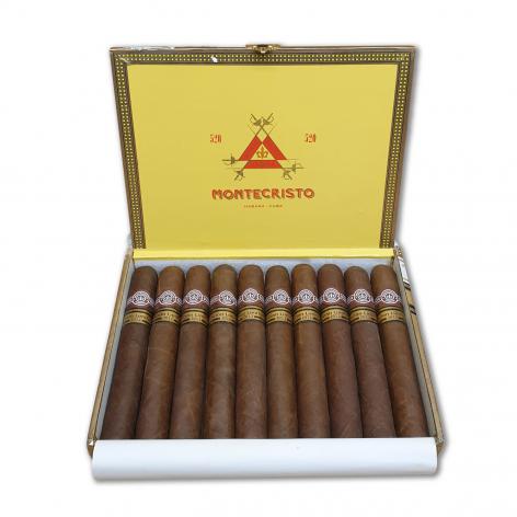 Lot 352 - Montecristo 520