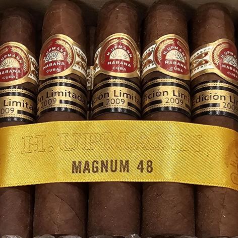 Lot 354 - H.Upmann Magnum 48 