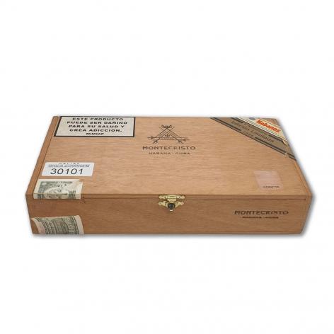 Lot 354 - Montecristo Robustos