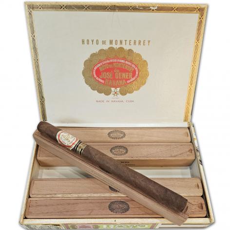 Lot 356 - Hoyo de Monterrey Particulares 