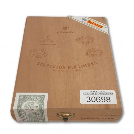 Lot 371 - Seleccion Piramides 