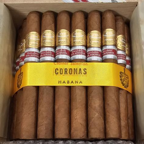 Lot 390 - Por Larranaga Coronas 