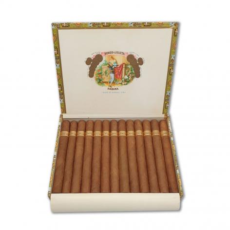 Lot 394 - Romeo y Julieta Churchills 