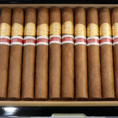 Lot 396 - Por Larranaga Robusto Superior