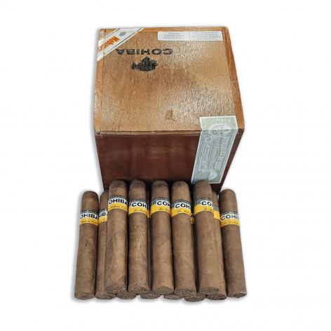 Lot 401 - Cohiba Robustos 