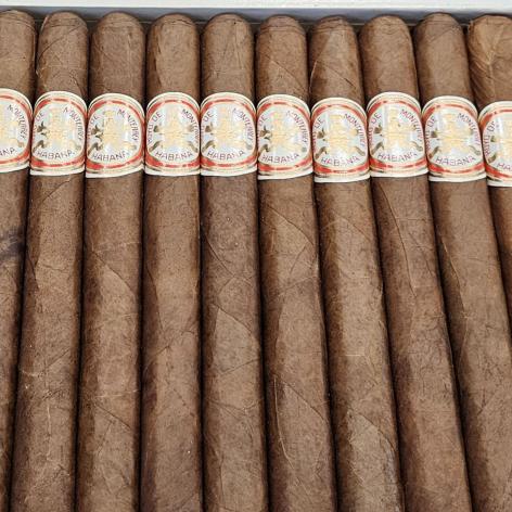 Lot 411 - Hoyo de Monterrey Double Coronas 