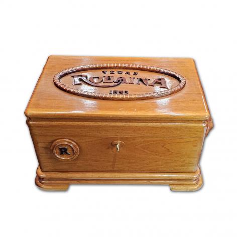 Lot 424 - Vegas Robaina 83 Aniversario humidor