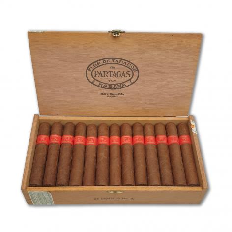 Lot 42 - Partagas Serie D No.4 