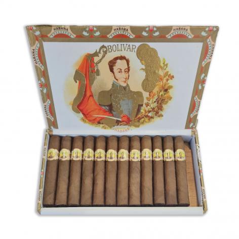 Lot 454 - Bolivar Coronas Junior