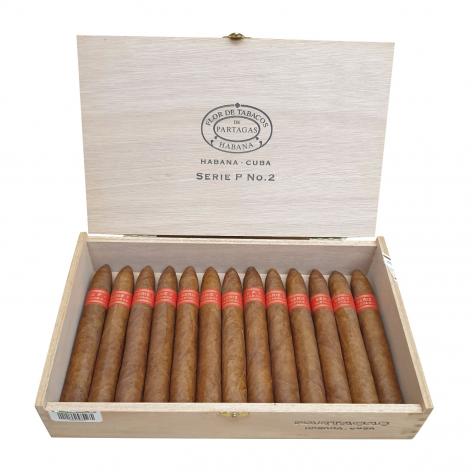 Lot 46 - Partagas Serie P No. 2