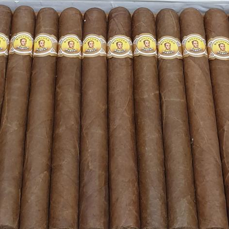 Lot 46 - Bolivar Coronas Gigantes 